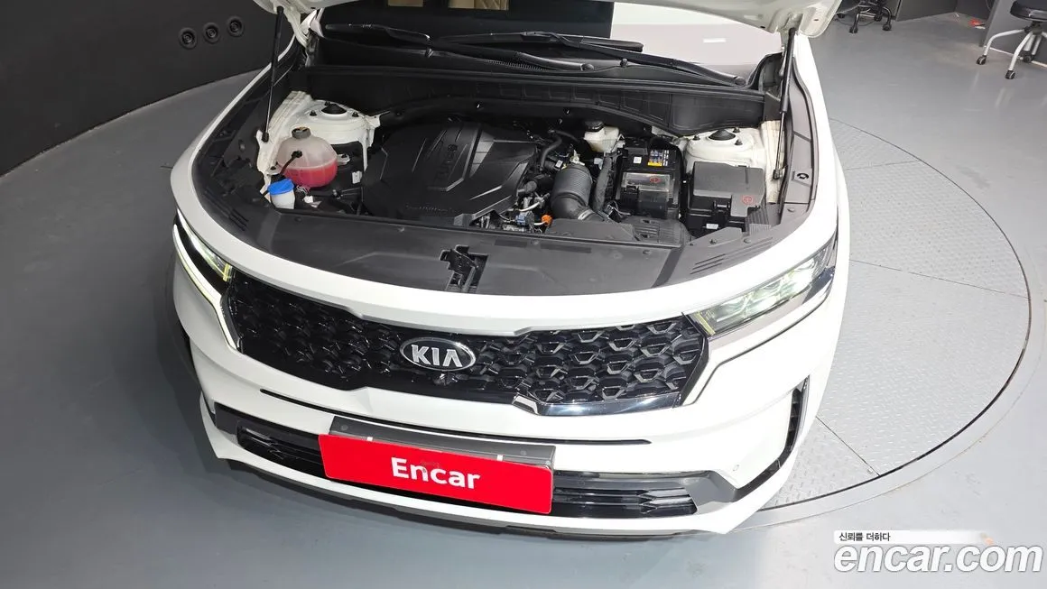 Kia Sorento — фото 6