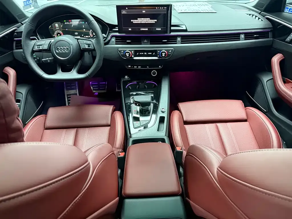 Audi A4L 2022 из CN, фото 8