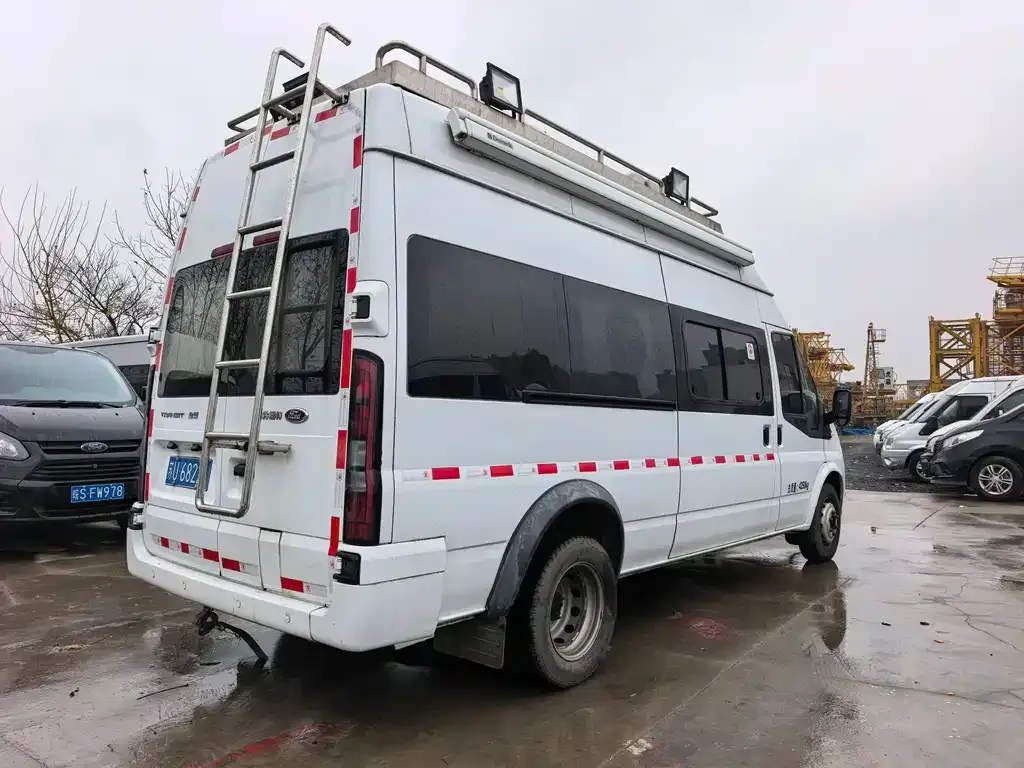 Ford Transit Custom 2022 из CN, фото 3