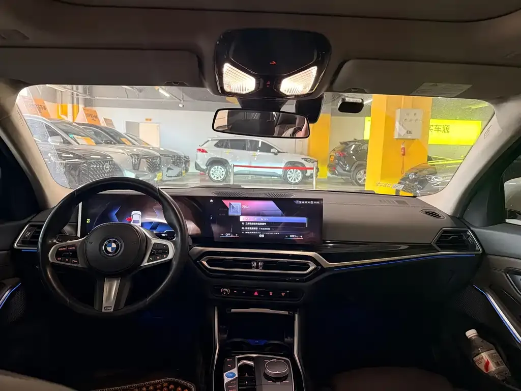 BMW i3 2023 из CN, фото 3