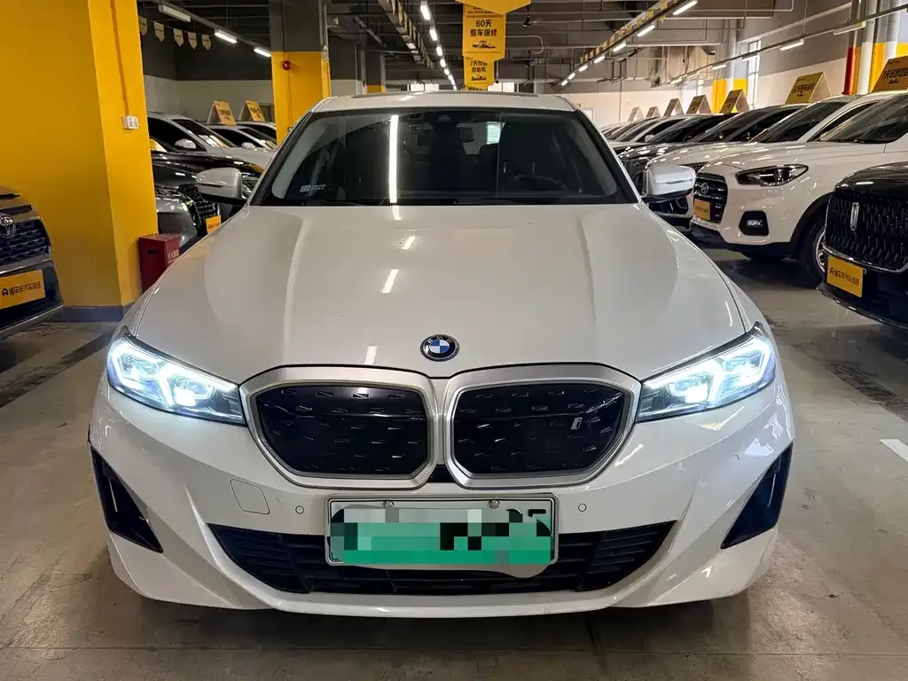 BMW i3 2023 из CN, фото 2