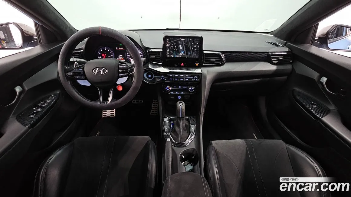 Hyundai Veloster — фото 3