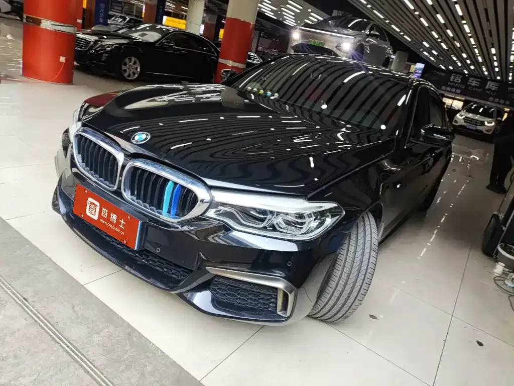 BMW 5 Series 2021 из CN, фото 1