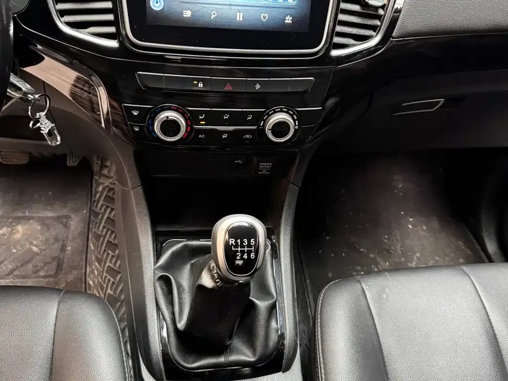 Isuzu Lingtuo 2021 из CN, фото 3
