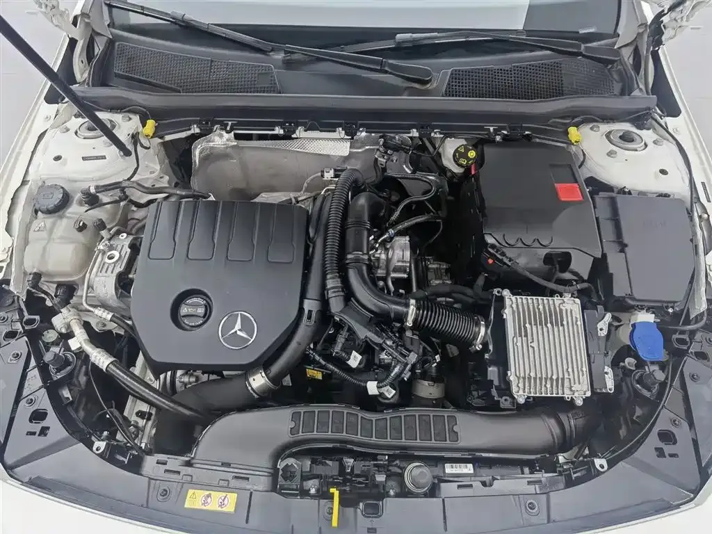 Mercedes-Benz A-Class 2024 из CN, фото 9