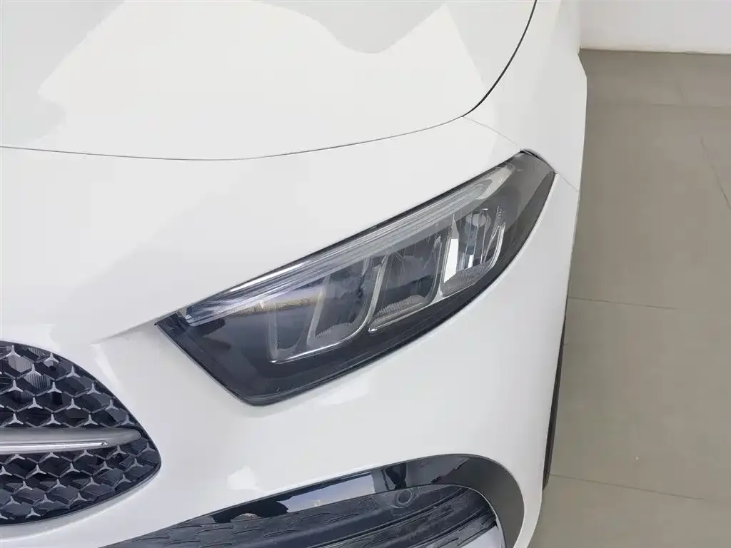 Mercedes-Benz A-Class 2024 из CN, фото 2
