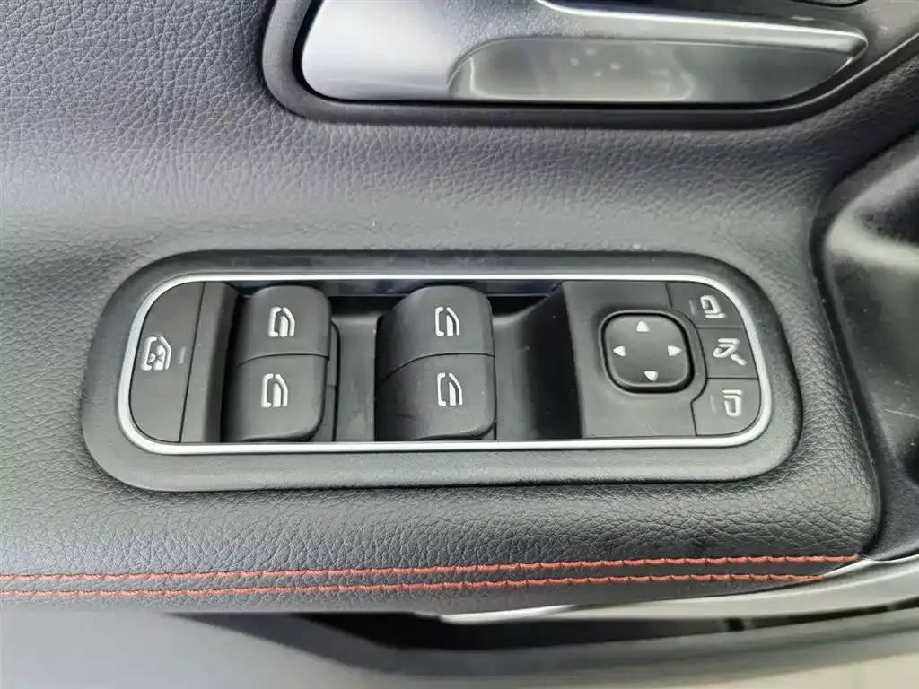 Mercedes-Benz A-Class 2024 из CN, фото 10