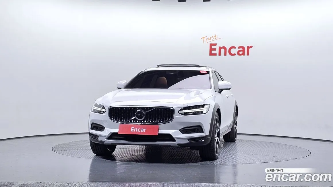 Volvo V90 2023 из KR, фото 3