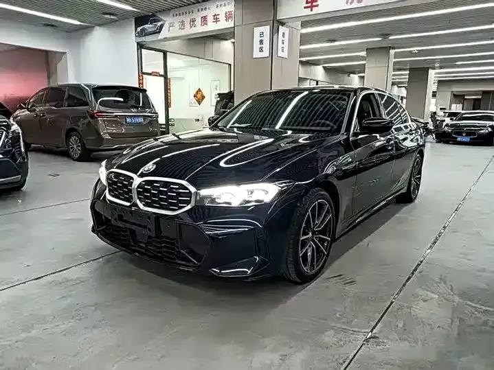 BMW 3 Series 2025 из CN, фото 1