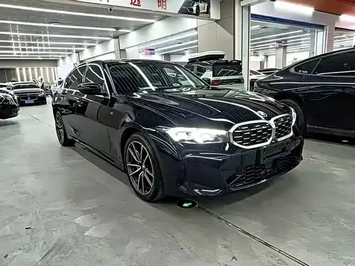 BMW 3 Series 2025 из CN, фото 2