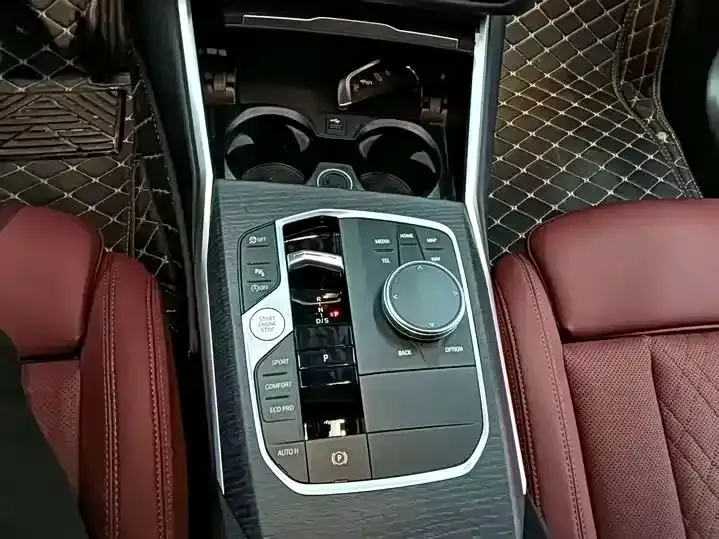BMW 3 Series 2025 из CN, фото 6