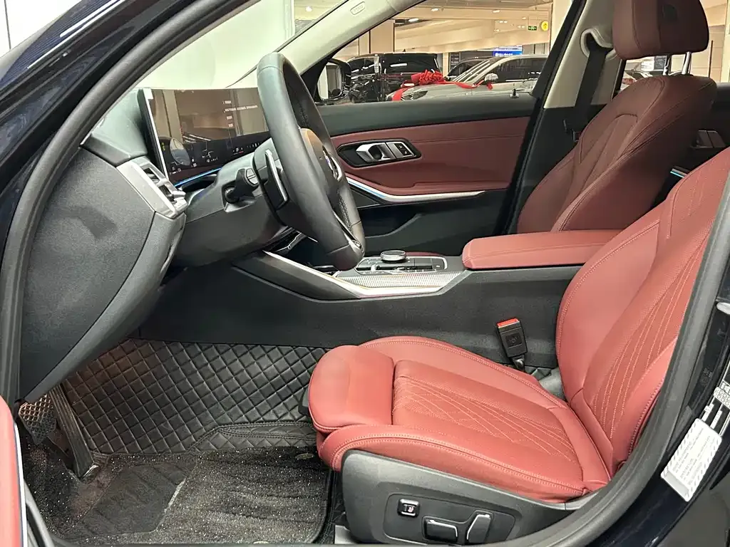 BMW 3 Series 2025 из CN, фото 6