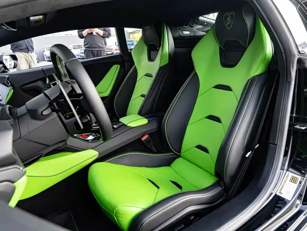 Lamborghini Huracan 2022 из CN, фото 8