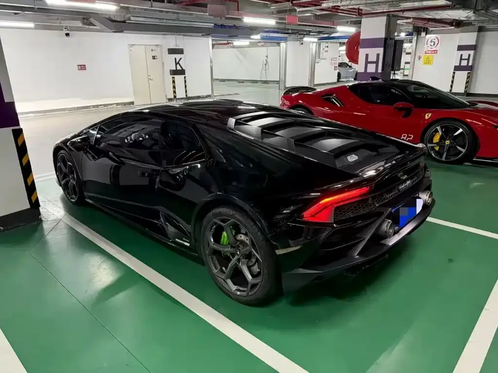 Lamborghini Huracan 2022 из CN, фото 9