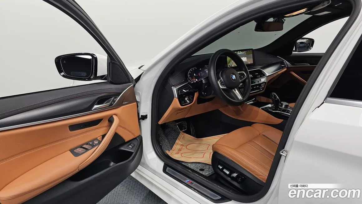 BMW 5-Series 2023 из KR, фото 5