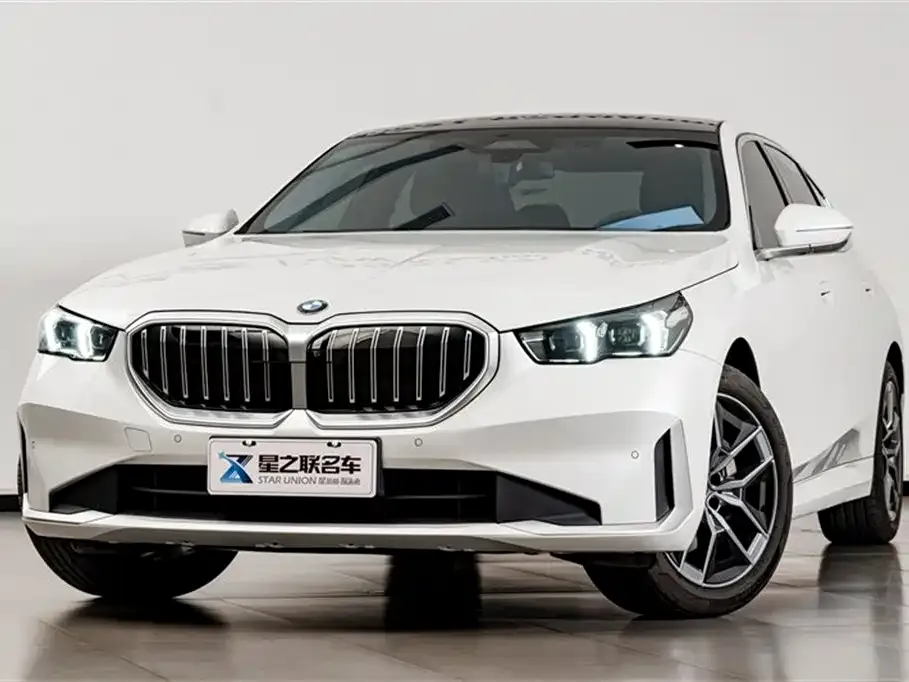 BMW 5 Series — фото 3