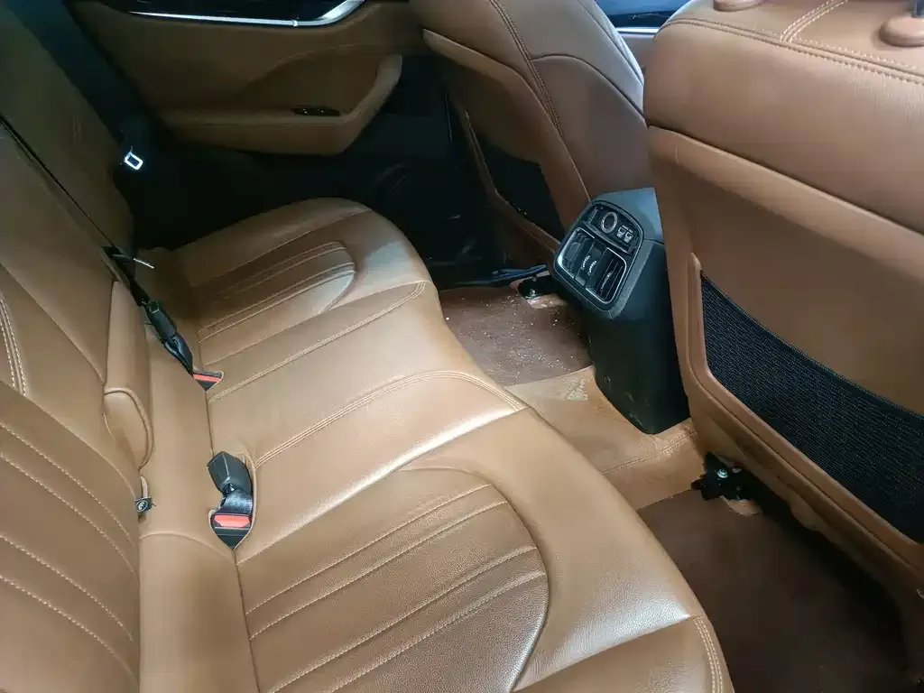 Maserati Levante 2021 из CN, фото 6