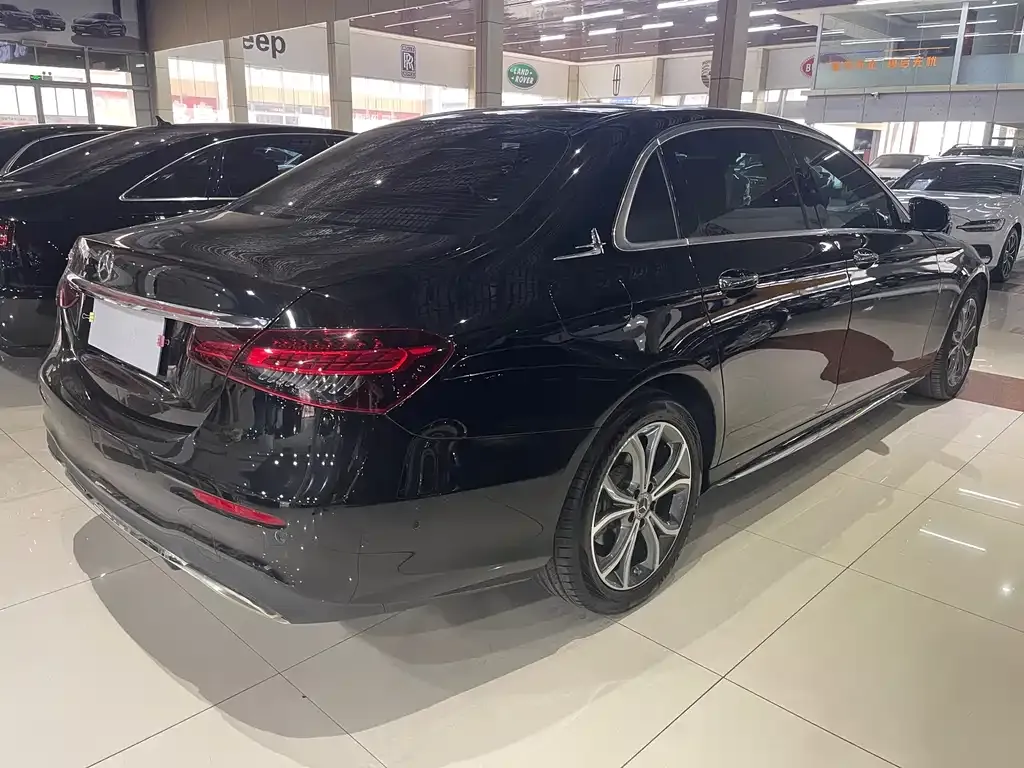Mercedes-Benz E-Class 2022 из CN, фото 6