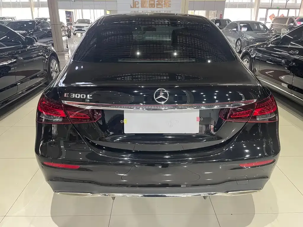 Mercedes-Benz E-Class 2022 из CN, фото 10