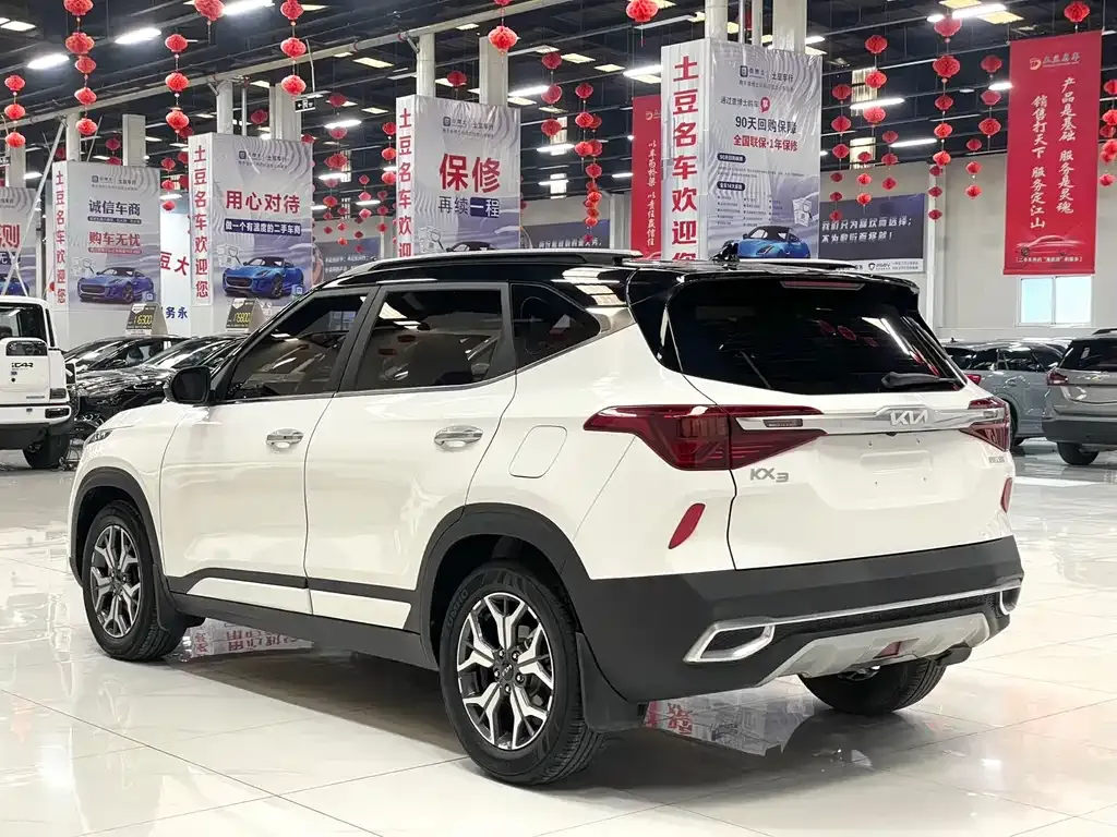 Kia KX3 2022 из CN, фото 6