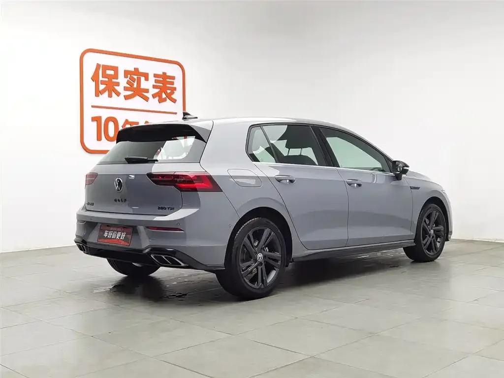 Volkswagen Golf 2022 из CN, фото 2