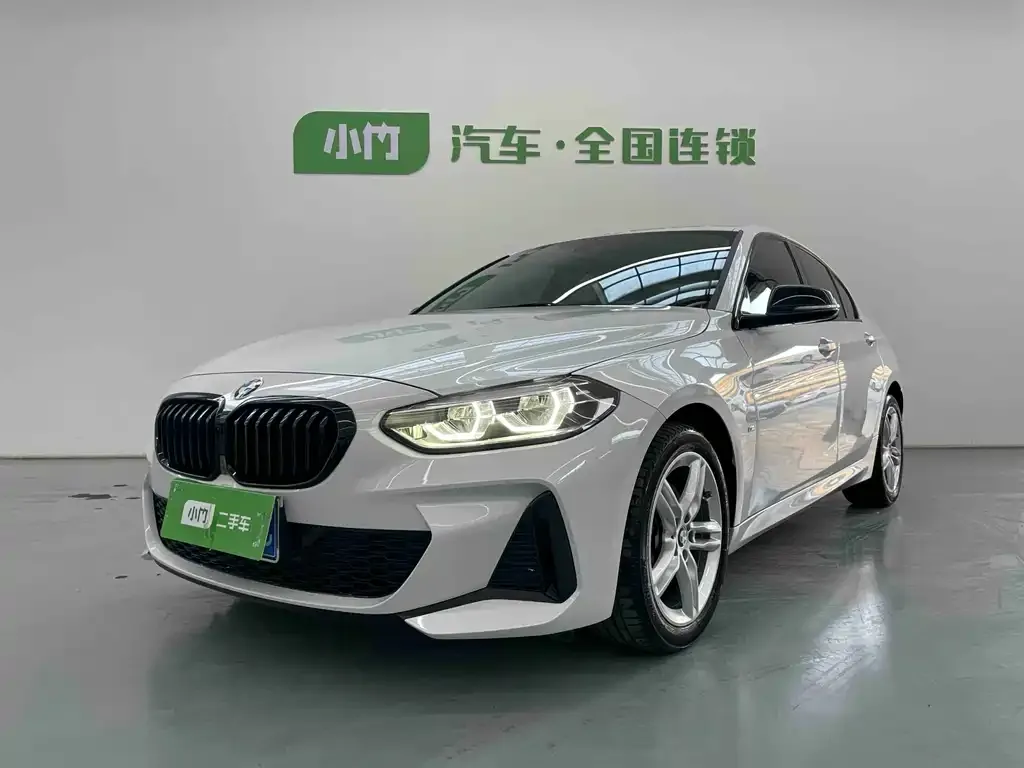 BMW 1 Series — фото 1