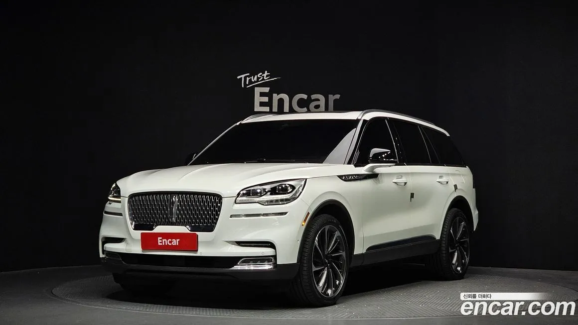 Lincoln Aviator — фото 1
