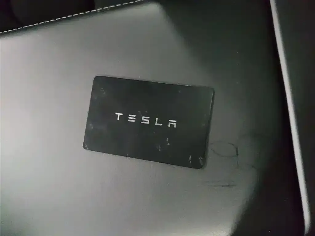 Tesla Model 3 2024 из CN, фото 2