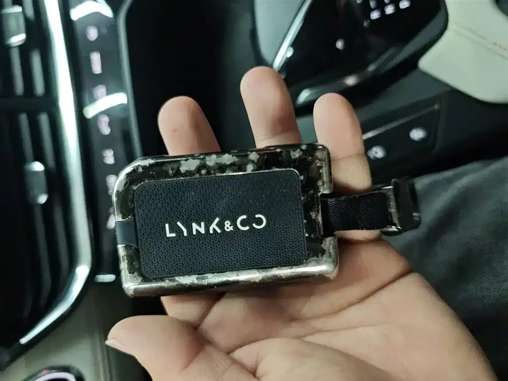 Lynk & Co 06 EM-P 2021 из CN, фото 8