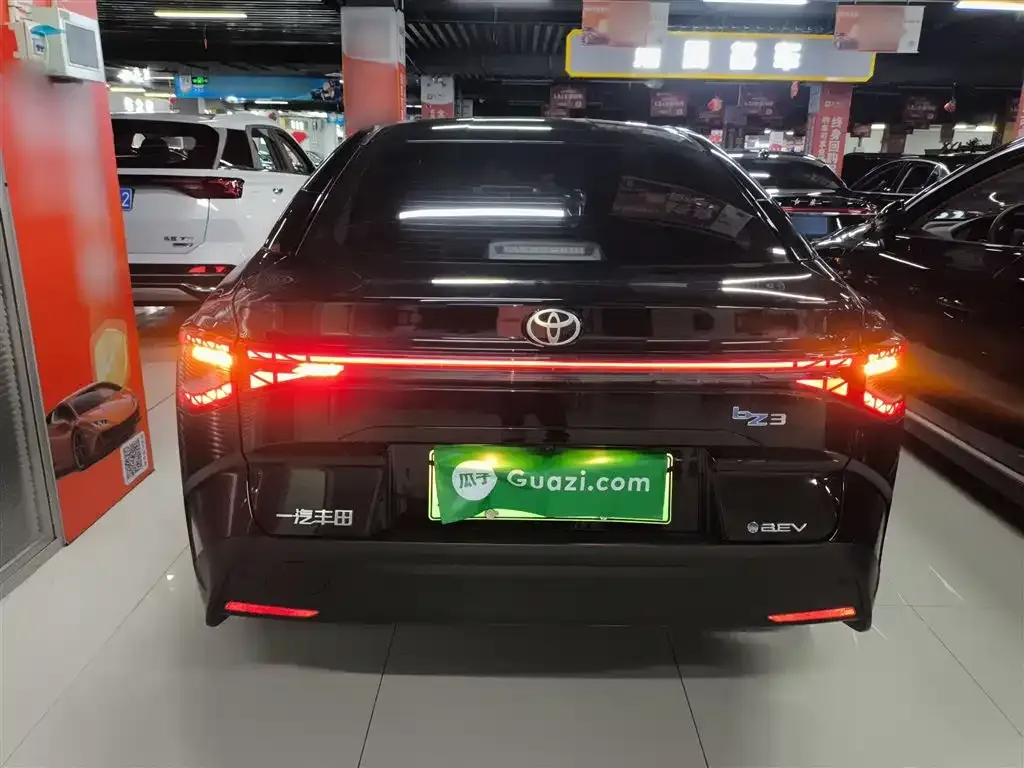 Toyota bZ3 2025 из CN, фото 8