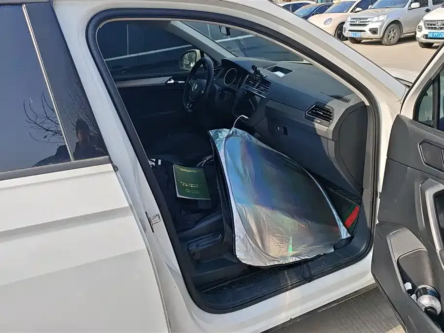 Volkswagen Tiguan L 2021 из CN, фото 4