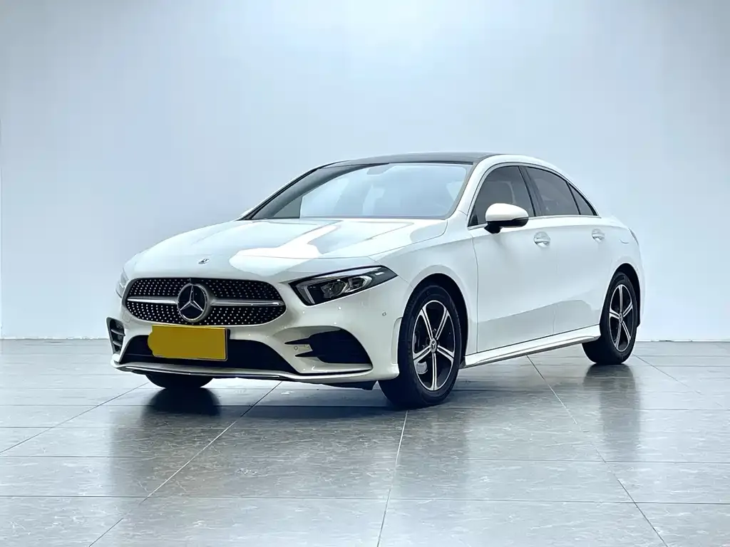 Mercedes-Benz A-Class — фото 1