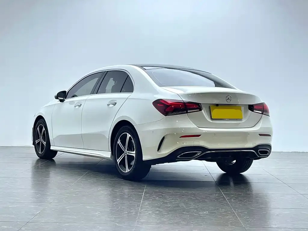 Mercedes-Benz A-Class — фото 6
