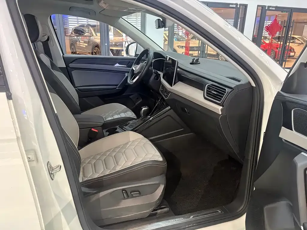 Volkswagen Tayron 2023 из CN, фото 8