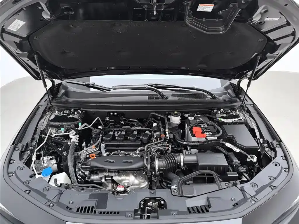 Honda Inspire 2024 из CN, фото 8