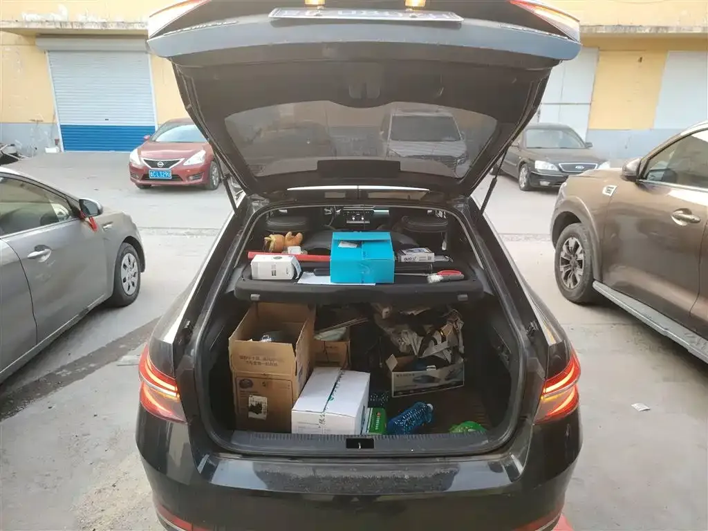 Skoda Superb 2021 из CN, фото 2