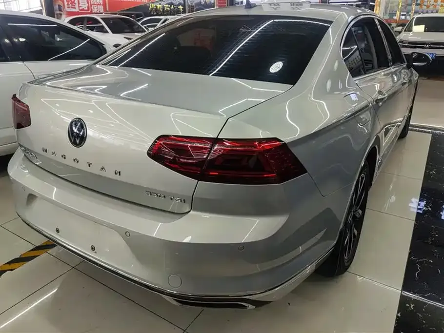 Volkswagen Magotan 2021 из CN, фото 8