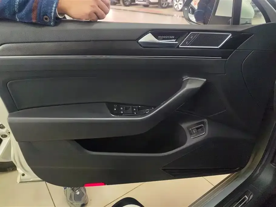 Volkswagen Magotan 2021 из CN, фото 4