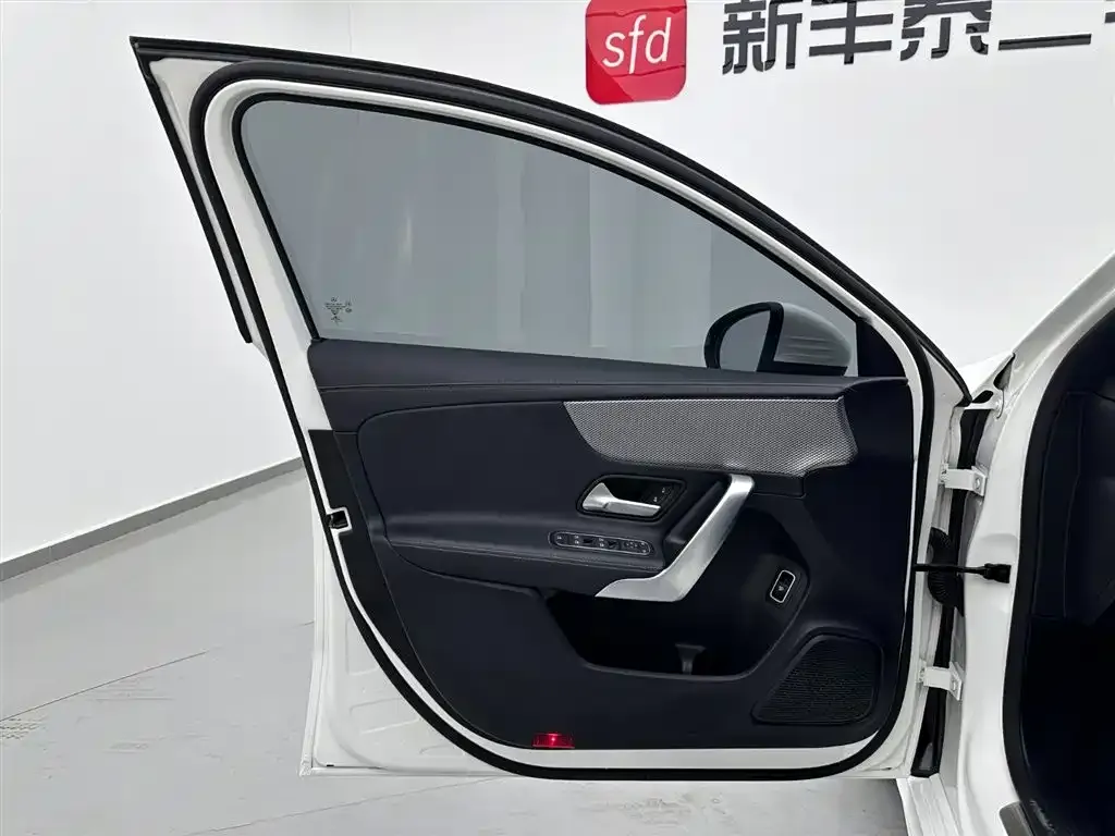 Mercedes-Benz A-Class 2021 из CN, фото 9