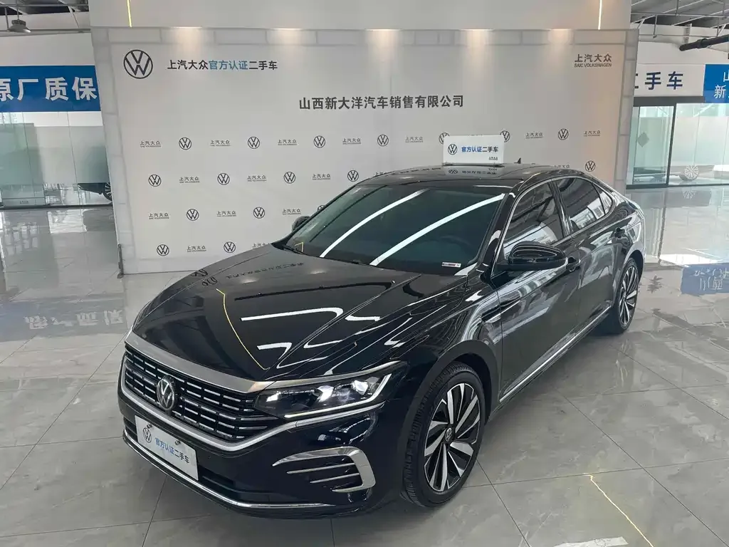 Volkswagen Passat 2023 из CN, фото 1