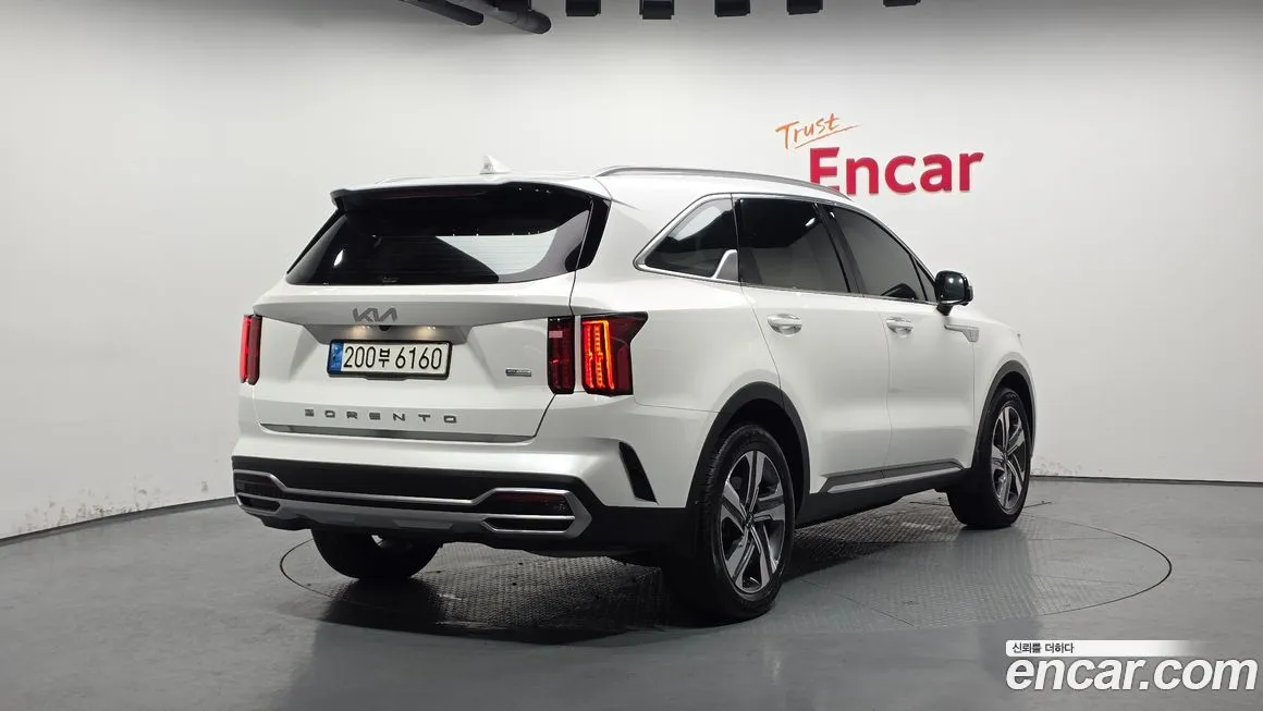 Kia Sorento — фото 3