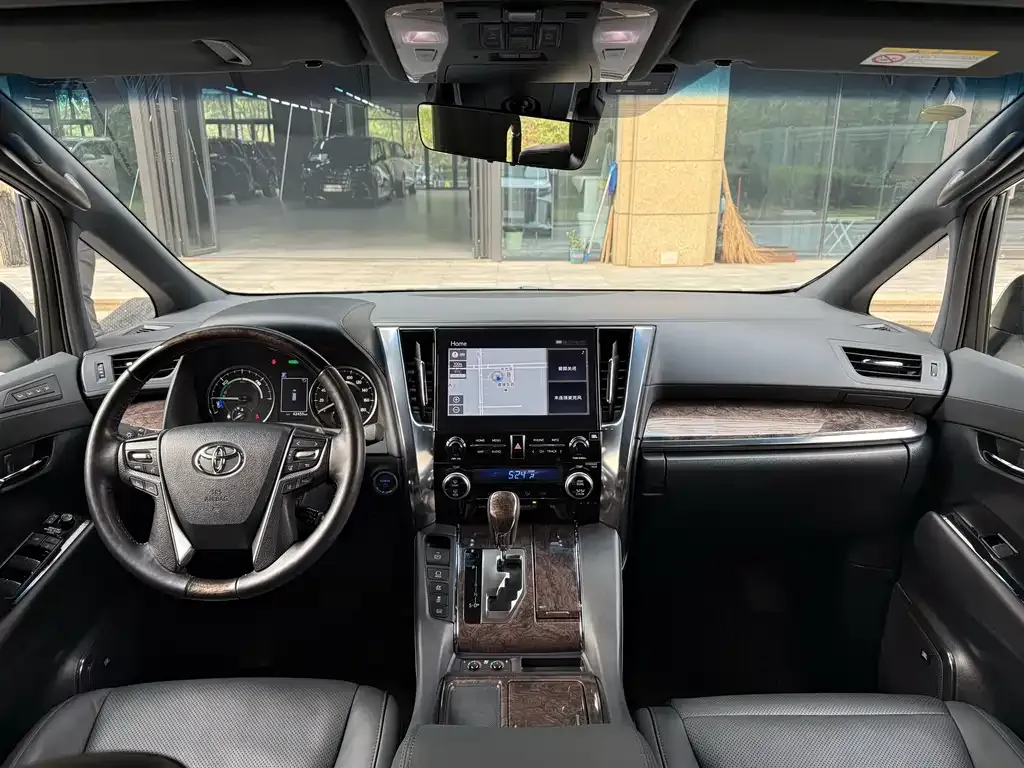 Toyota Alphard 2023 из CN, фото 6