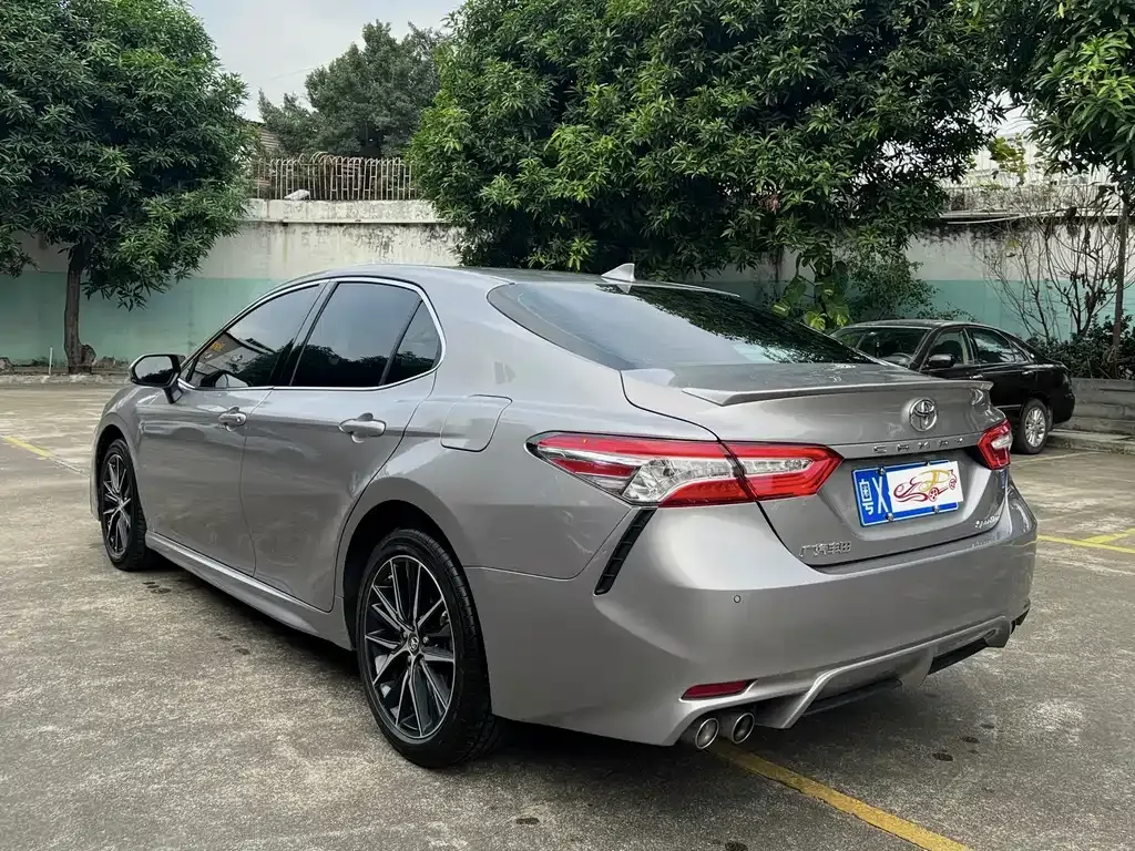Toyota Camry 2023 из CN, фото 6