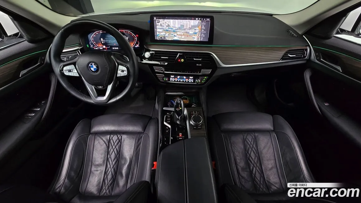 BMW 5-Series 2023 из KR, фото 4