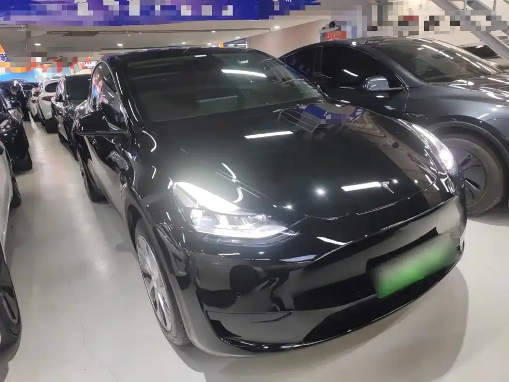 Tesla Model Y 2023 из CN, фото 4