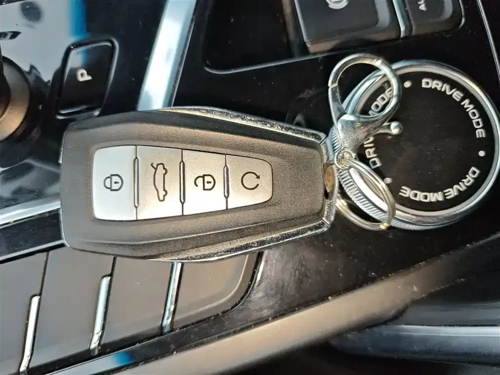 Geely Boyue 2022 из CN, фото 7