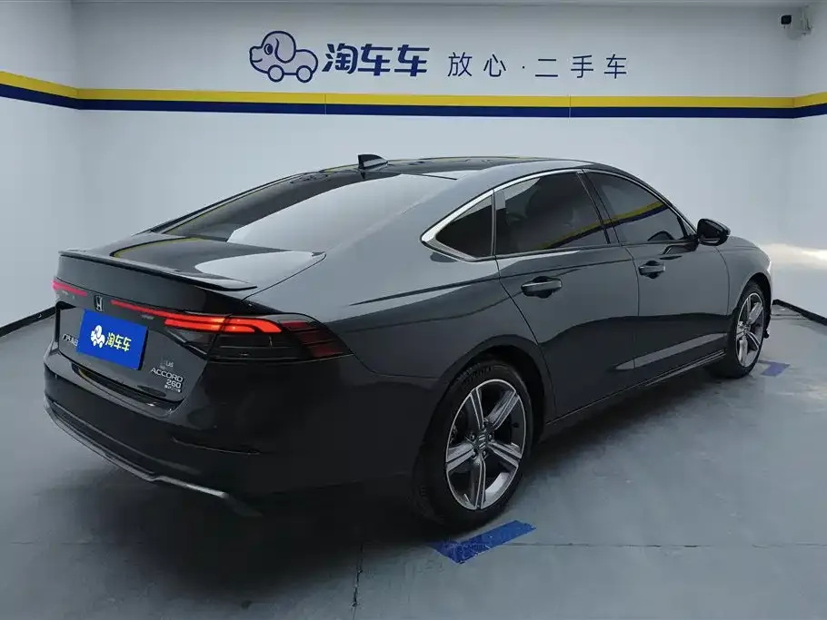 Honda Accord 2024 из CN, фото 2