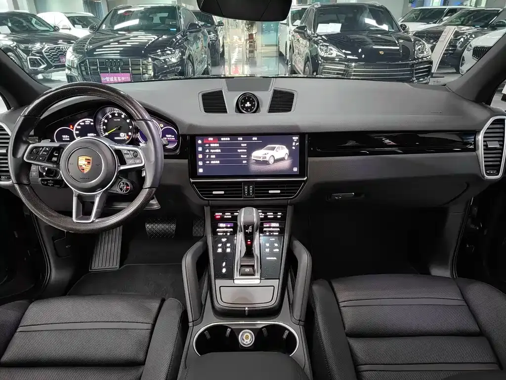 Porsche Cayenne Hybrid — фото 3