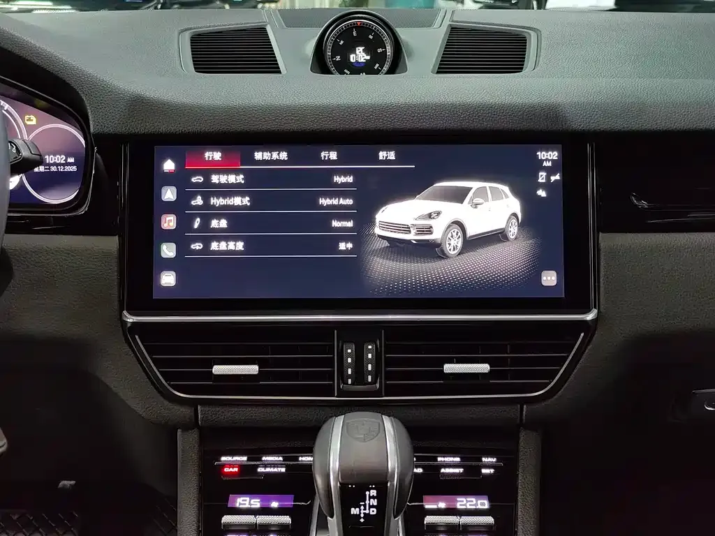 Porsche Cayenne Hybrid — фото 7