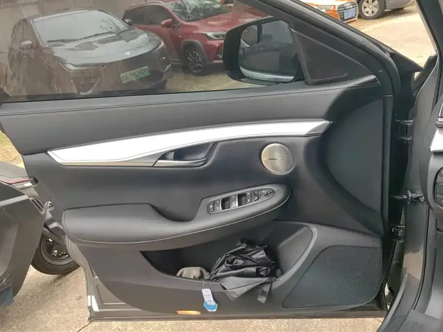 Infiniti QX50 2023 из CN, фото 5